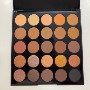 Morphe 25A Copper Spice eyeshadow palette